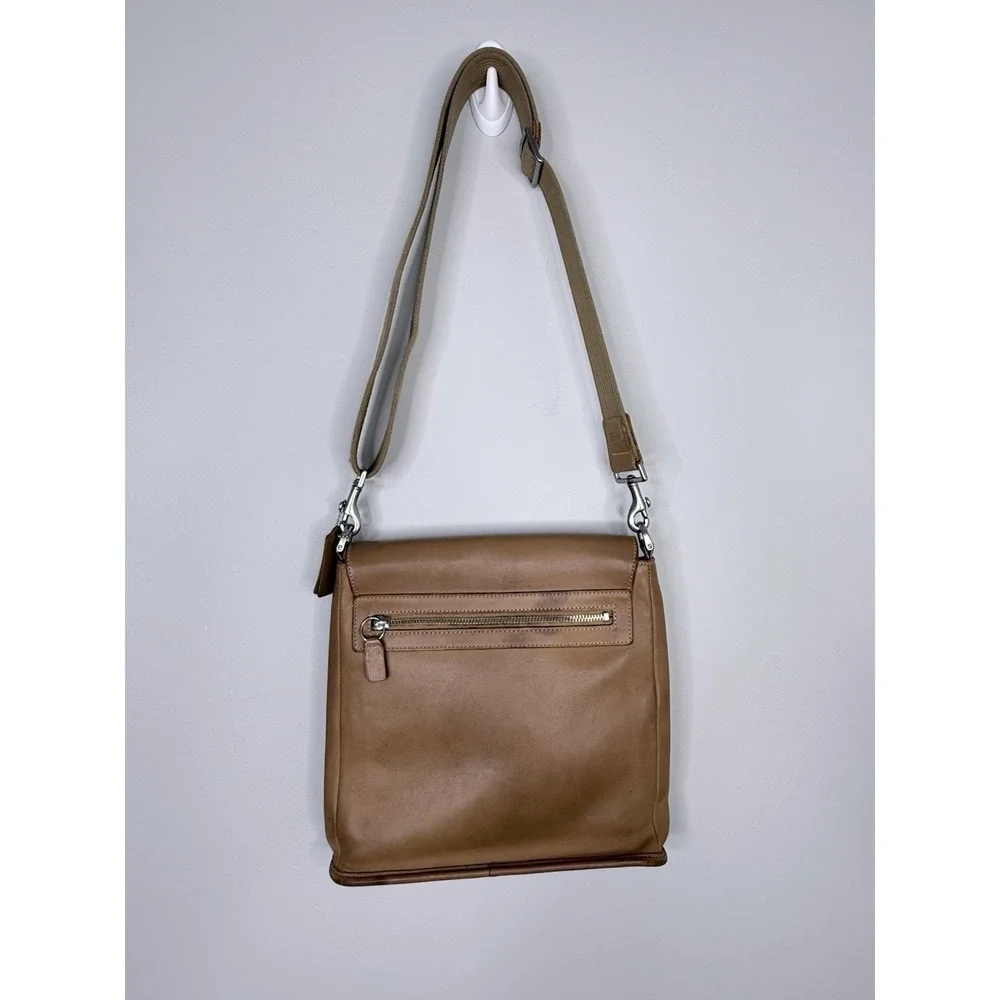 Vintage COACH Tan LEATHER Messenger Bag Saddle Crossbody 9431 METRO FLAP